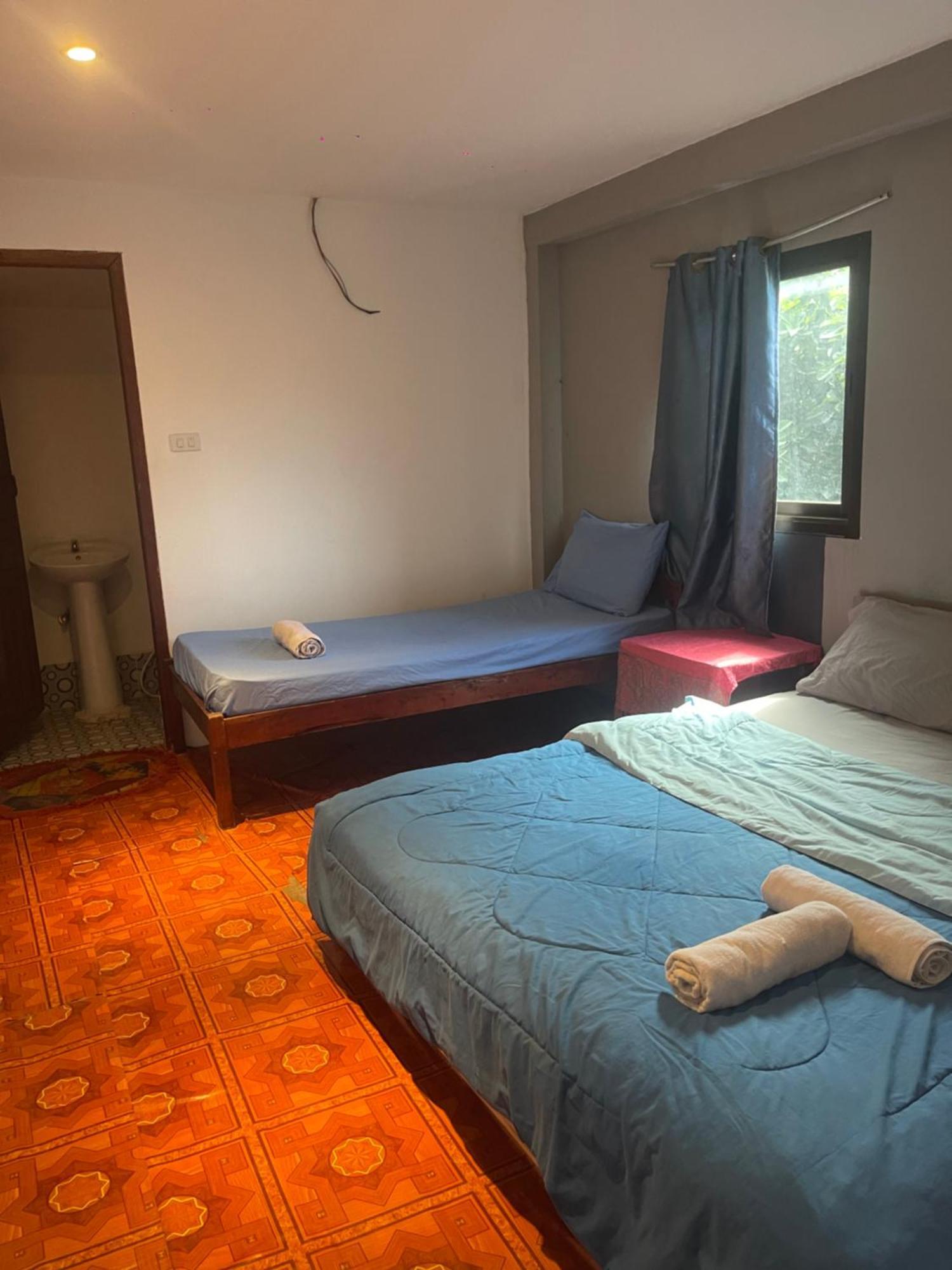 Outland Hostel Vang Vieng Exterior photo