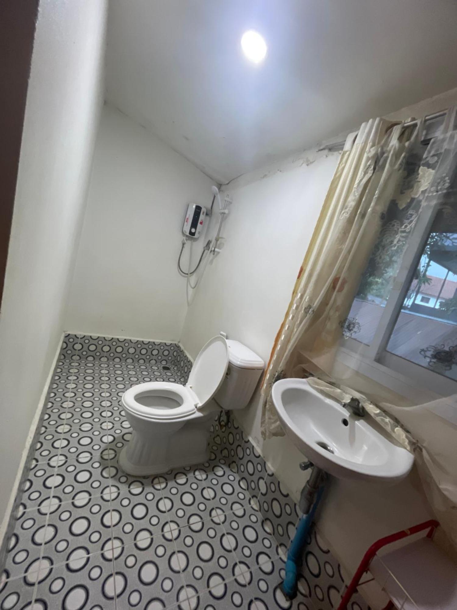Outland Hostel Vang Vieng Exterior photo