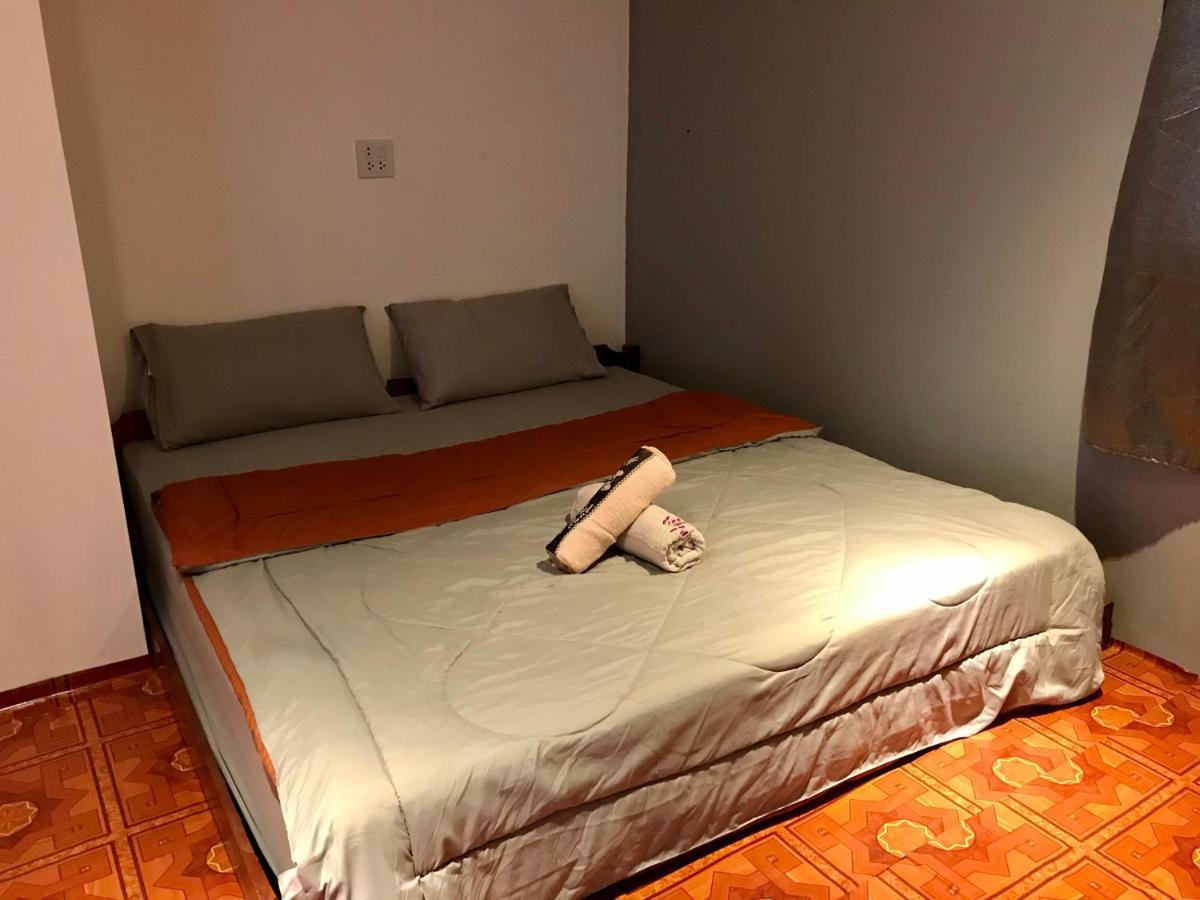 Outland Hostel Vang Vieng Exterior photo